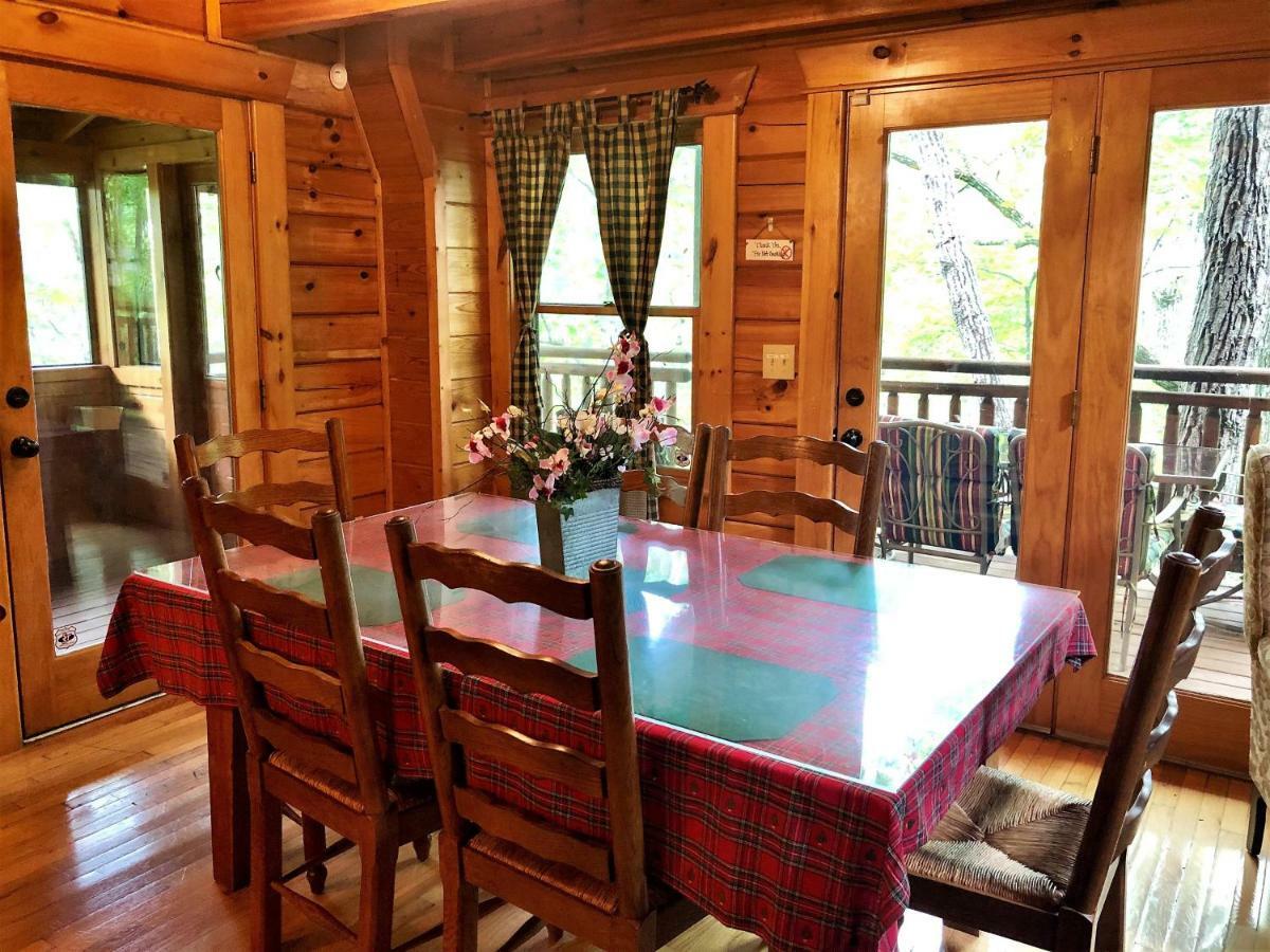 Bear Pleasures Cabin Villa Gatlinburg Bagian luar foto