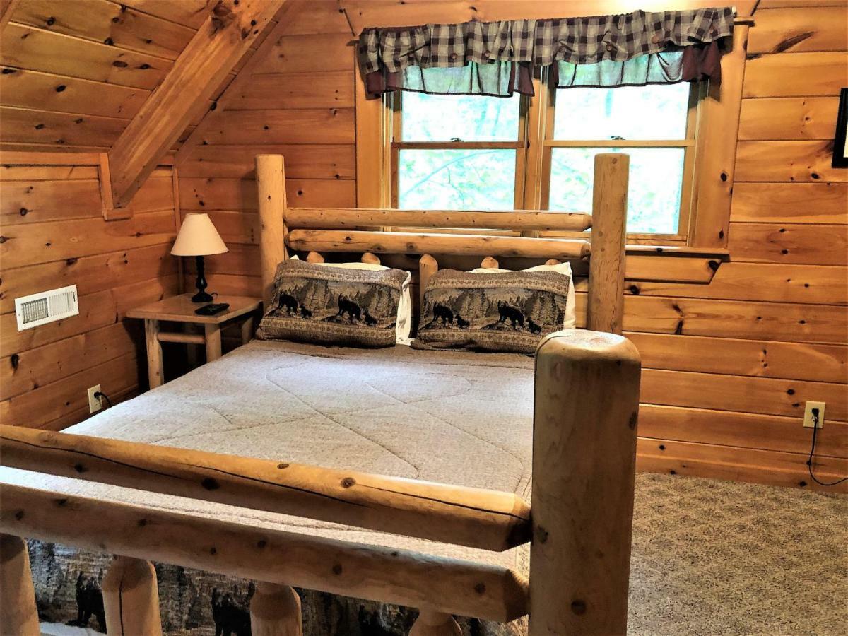 Bear Pleasures Cabin Villa Gatlinburg Bagian luar foto