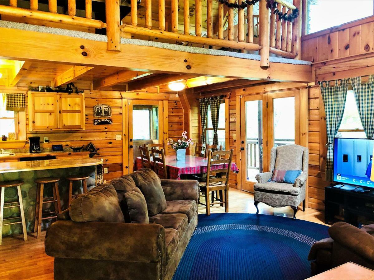 Bear Pleasures Cabin Villa Gatlinburg Bagian luar foto